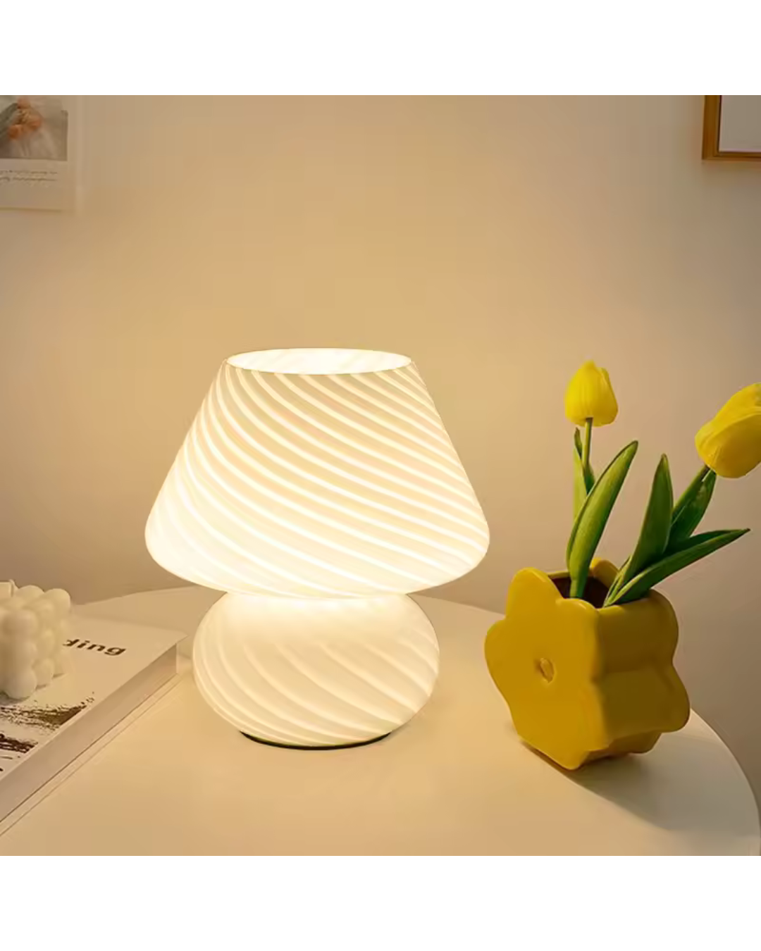 Moderne LED-Tischlampe in Pilzform – Ansicht 5