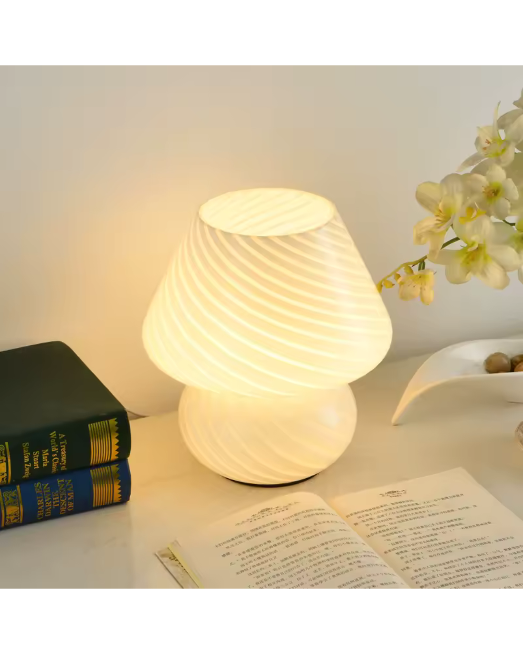 Moderne LED-Tischlampe in Pilzform – Ansicht 4