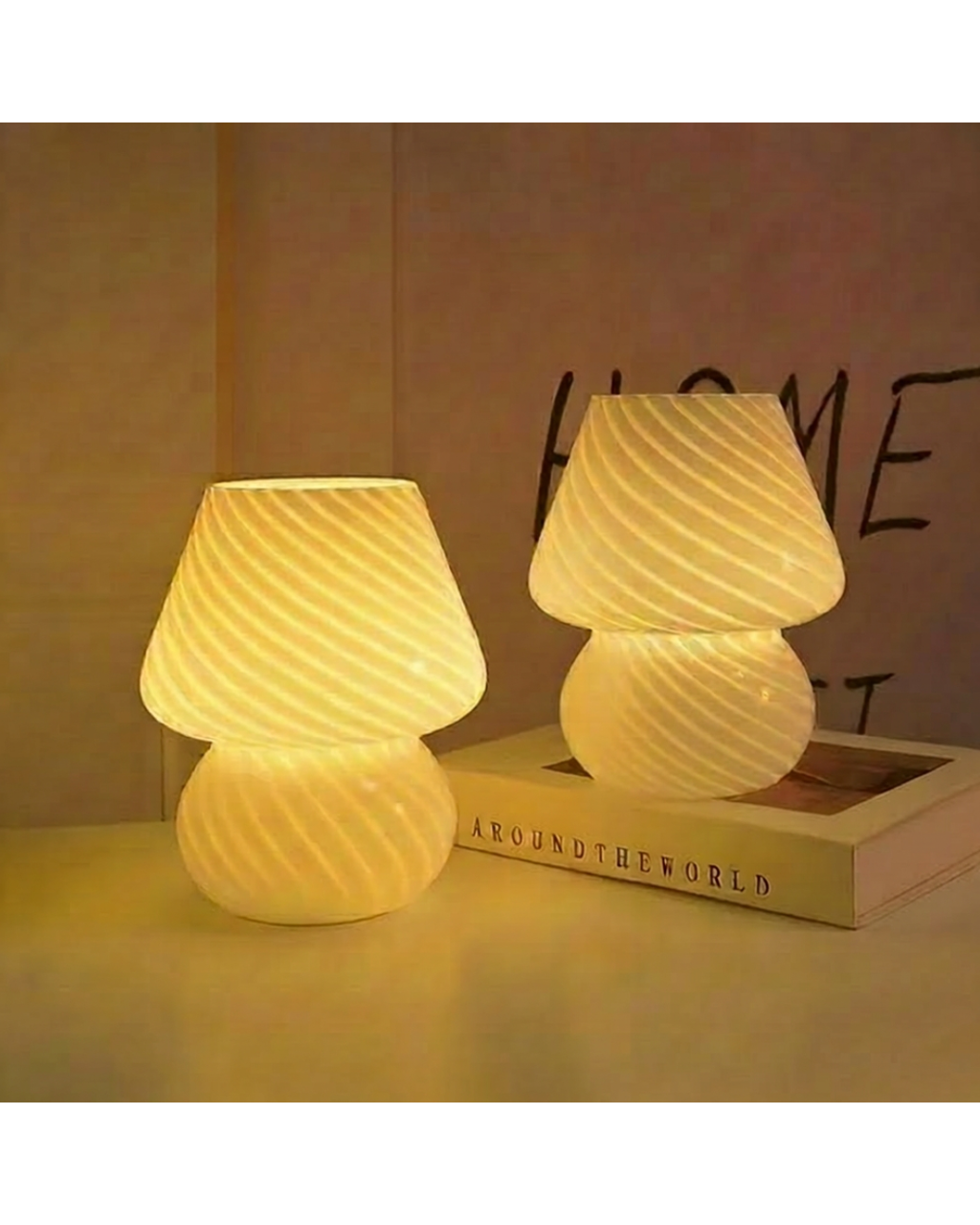 Moderne LED-Tischlampe in Pilzform – Ansicht 2